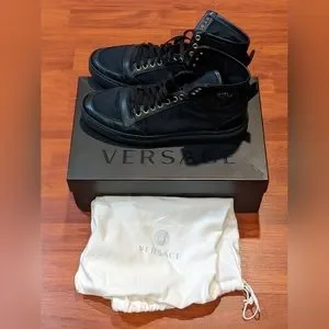 Versace Mens Sneaker \'Black\' (size eu 44/us mens 10.5) USED Versace | Shoes | Versace Mens Sneaker Black Size Eu 44us  main image 2